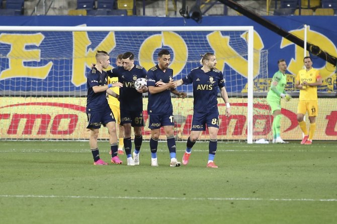 Süper Lig: Mke Ankaragücü: 1 - Fenerbahçe: 1 (İlk Yarı)