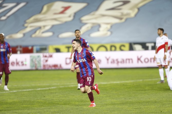 Süper Lig: Trabzonspor: 2 - Antalyaspor: 1 (Maç Sonucu)
