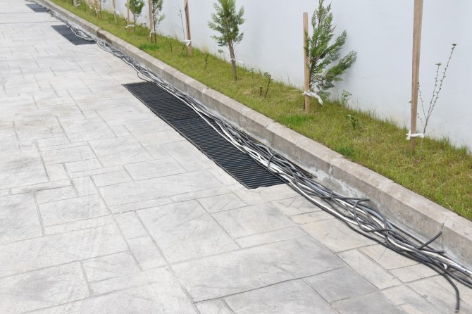 Süs Havuzundaki Kabloları Çalan Hırsızlık Zanlısı Yakalandı