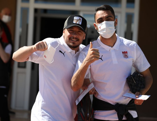 Sivasspor Kafilesi İstanbul’a Ulaştı