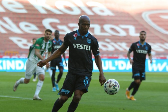 Süper Lig: Konyaspor: 1 - Trabzonspor: 1 (Maç Sonucu)