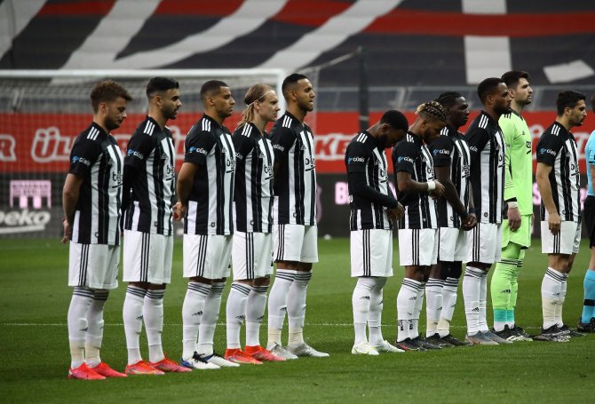 Süper Lig: Beşiktaş: 0 - Karagümrük: 0 (Maç Devam Ediyor)