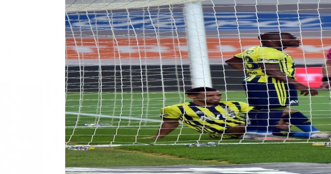 Süper Lig: Fenerbahçe: 0 - Dg Sivasspor: 1 (İlk Yarı)