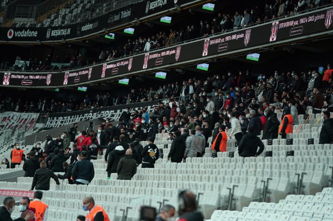 Süper Lig: Beşiktaş: 1 - Fatih Karagümrük: 2 (Maç Sonucu)
