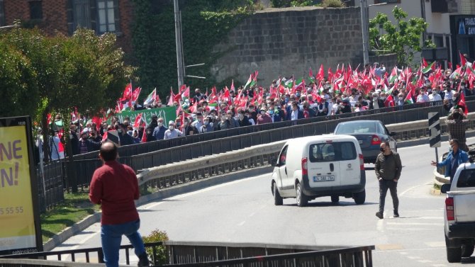 Trabzon’da Vatandaşlar Filistin’e Destek İçin Yürüdü