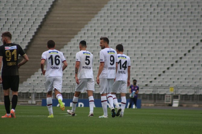 Süper Lig: Fatih Karagümrük: 2 - Denizlispor: 1 (İlk Yarı)