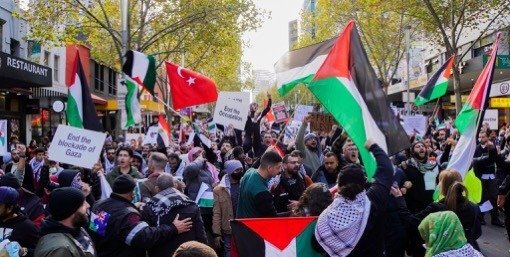 Sydney Ve Melbourne’da Binlerce Kişi Filistinliler İçin Toplandı