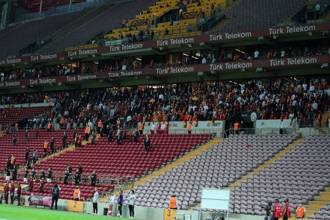 Galatasaray - Yeni Malatyaspor Maçını Taraftarlar Da İzledi