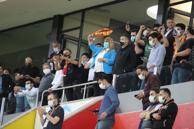 Kayserispor’da Ligde Kalma Sevinci