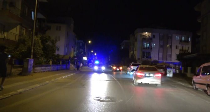 Antalya’da Şampiyonluk Sevinci Kısıtlama Dinlemedi