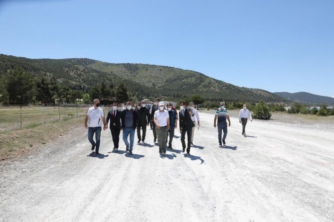 Vali Arslantaş, Salda Gölü’nde İncelemelerde Bulundu