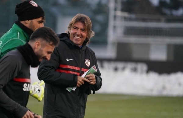 Ricardo Sa Pinto Gaziantep Fk’ya Veda Etti