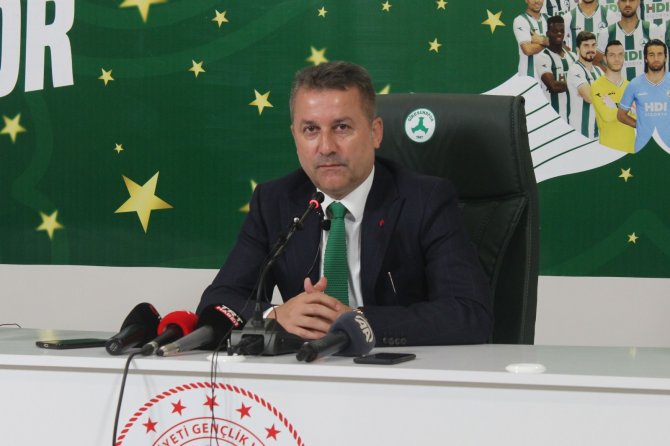 Giresunspor Başkanı Karaahmet: “Hakan Hocayla Devam Etme Kararı Aldık”