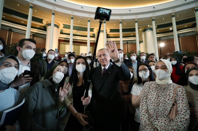 Cumhurbaşkanı Erdoğan: “Şampiyonlar Ligi Finalinin Türkiye’den Alınması Kararı Siyasi”