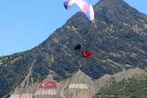 19 Mayıs’ı Havada Kutladılar