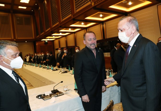 Cumhurbaşkanı Erdoğan, Beşiktaş Futbol Takımı’nı Kabul Etti