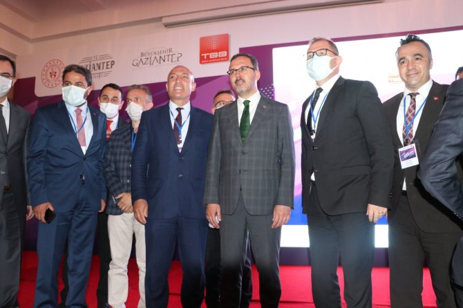 Bakan Kasapoğlu: “Pandemide Dijital Bağımlılık Arttı”