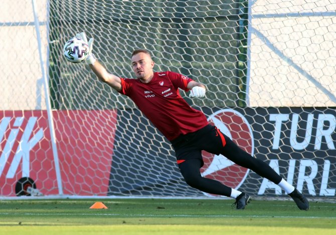 A Milli Futbol Takımı Çalışmalarına Devam Ediyor