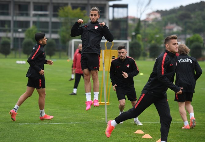 Ümit Milli Futbol Takımı, Ukrayna Maçının Hazırlıklarını Sürdürüyor