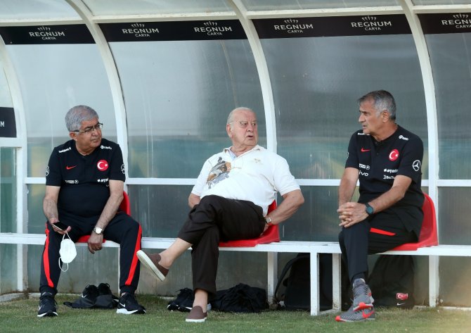 A Milli Takım Hazırlıklarını Sürdürüyor