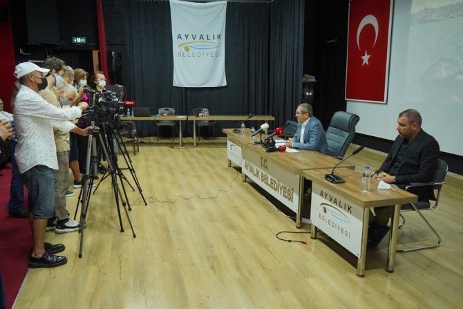 Ayvalık’taki Fırtınada Teknelerde 50 Milyon Lira Maddi Hasar Meydana Geldi