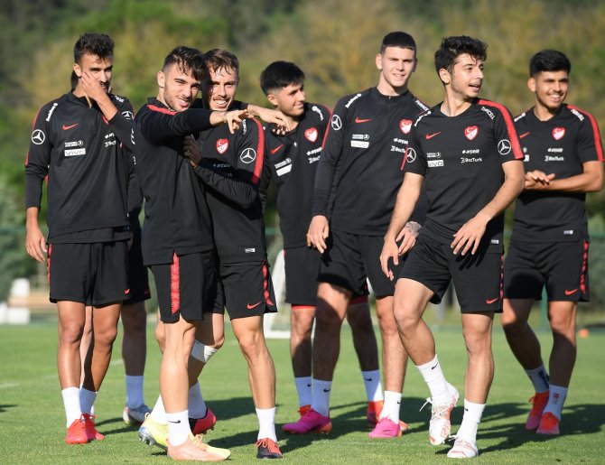 Ümit Milli Futbol Takımı Çalışmalarını Riva’da Sürdürüyor