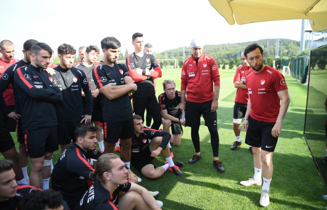Ümit Milli Futbol Takımı Çalışmalarını Riva’da Sürdürüyor