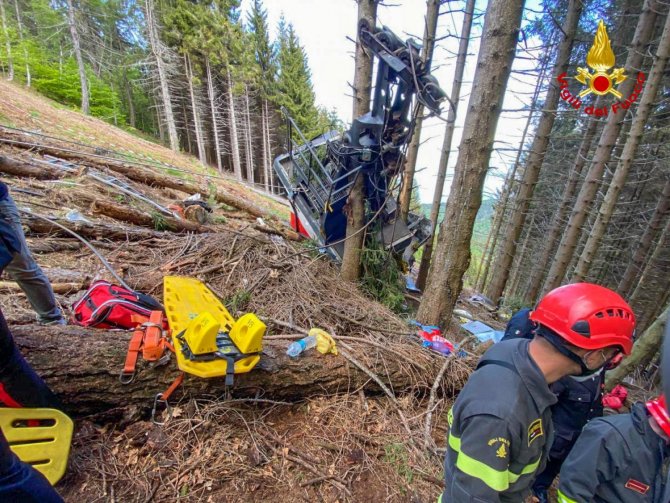 İtalya’daki Teleferik Kazasında Yaralı Kurtulan 9 Yaşındaki Çocuk Hayatını Kaybetti