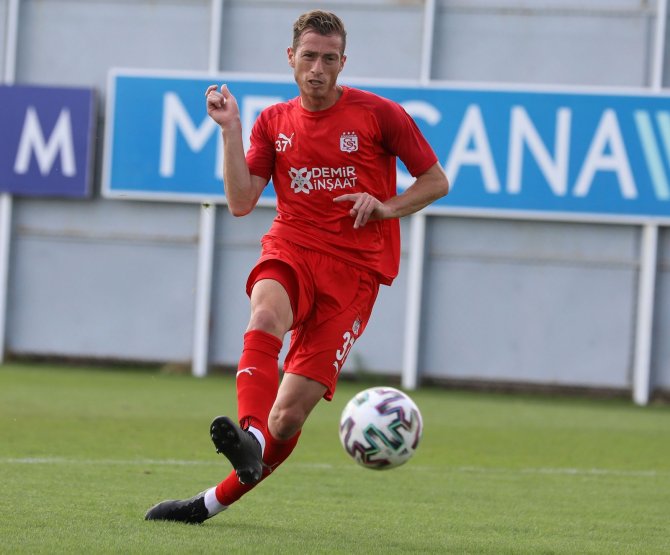 Sivasspor’un En Hırçın İsmi Hakan Arslan