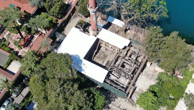 Üsküdar’da Yanan Tarihi Vaniköy Camii’nin Son Hali Böyle Görüntülendi