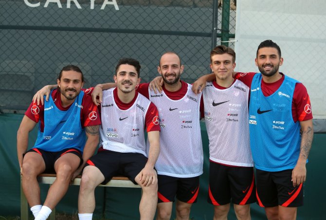 A Milli Takım Hazırlıklarını Sürdürüyor