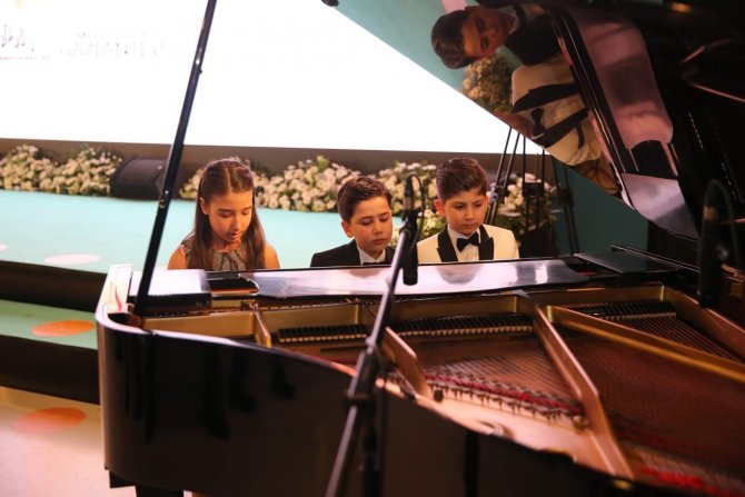 Fatma Şahin Oecd Şampiyon Başkanlar Arasına Türkiye’den Katılan İlk Belediye Başkanı Oldu