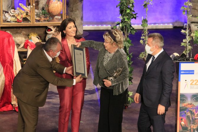 22. Adana Tiyatro Festivali Başladı