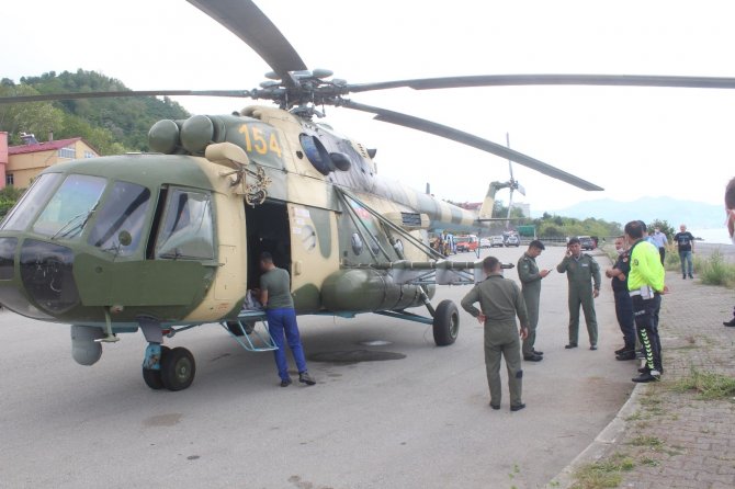 Giresun’a Zorunlu İniş Yapan Askeri Helikopter Arızası Giderilerek Havalandı