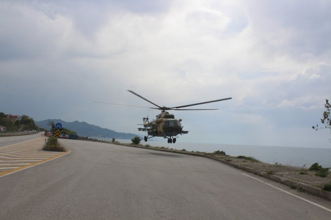 Giresun’a Zorunlu İniş Yapan Askeri Helikopter Arızası Giderilerek Havalandı