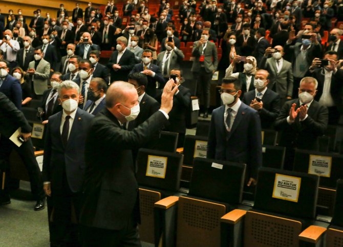 Cumhurbaşkanı Erdoğan’dan Batı’ya İ̇slamofobi Tepkisi