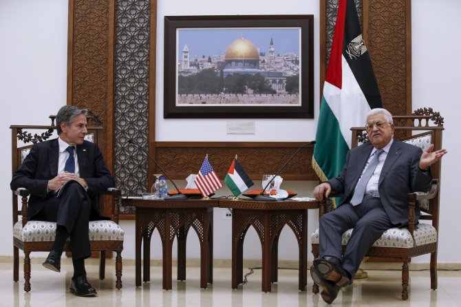 Abd Dışişleri Bakanı Blinken, Filistin Devlet Başkanı Abbas’la Bir Araya Geldi