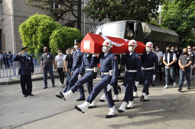 Şehit Onbaşı Caner Ülüğ Gözyaşlarıyla Son Yolculuğuna Uğurlandı