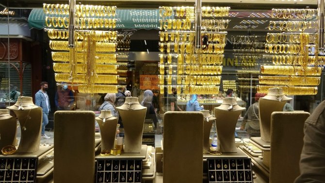 Altın Fiyatlarında Yaşanan Artış En Çok Trabzon Hasır Bileziği Satışlarını Etkiledi