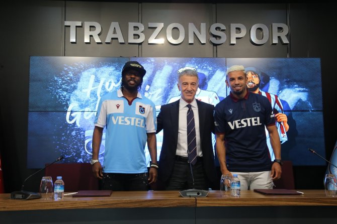 Trabzonspor Gervinho Ve Peres İle Sözleşme İmzaladı