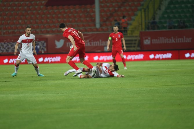Hazırlık Maçı: Türkiye: 0 - Azerbaycan: 0 (Maç Devam Ediyor)