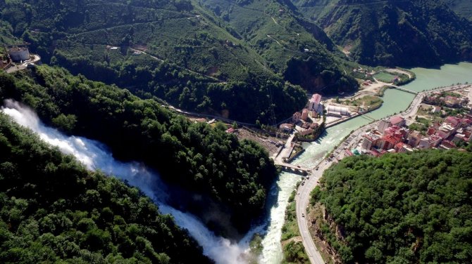 Her Yıl Sadece 15 Gün Görülebiliyordu Ama Bu Yıl Kuraklık Nedeniyle Bu Görüntü Yaşanmadı