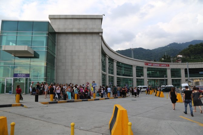 Gürcistan Turistlere Kapılarını 1 Haziran’da Açıyor