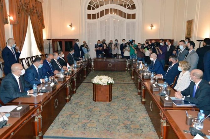 İ̇srail Dışişleri Bakanı, 13 Yıl Sonra Mısır’ı Ziyaret Etti
