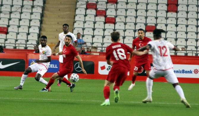 Hazırlık Maçı: Türkiye: 0 - Gine: 0 (İ̇lk Yarı)