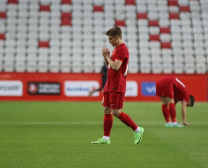 Hazırlık Maçı: Türkiye: 0 - Gine: 0 (İ̇lk Yarı)