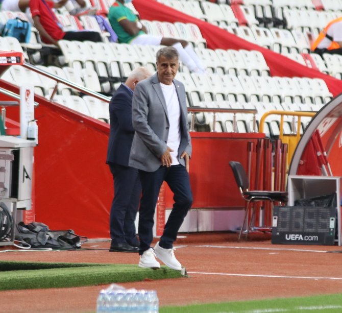 Hazırlık Maçı: Türkiye: 0 - Gine: 0 (İ̇lk Yarı)