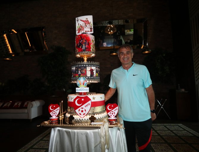 Şenol Güneş’in Doğum Günü Kutlandı