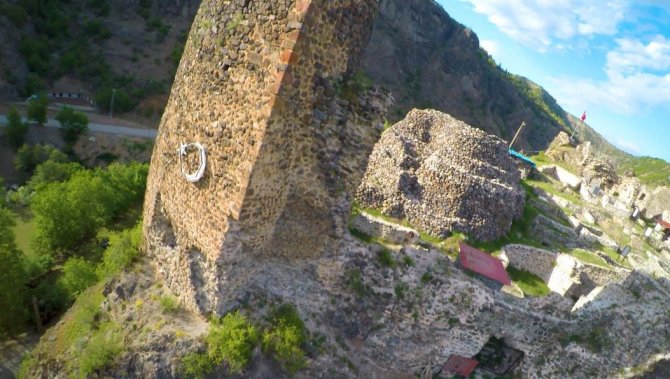 Şavşat Kalesi Havadan Görüntülendi