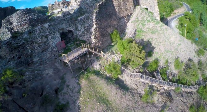 Şavşat Kalesi Havadan Görüntülendi